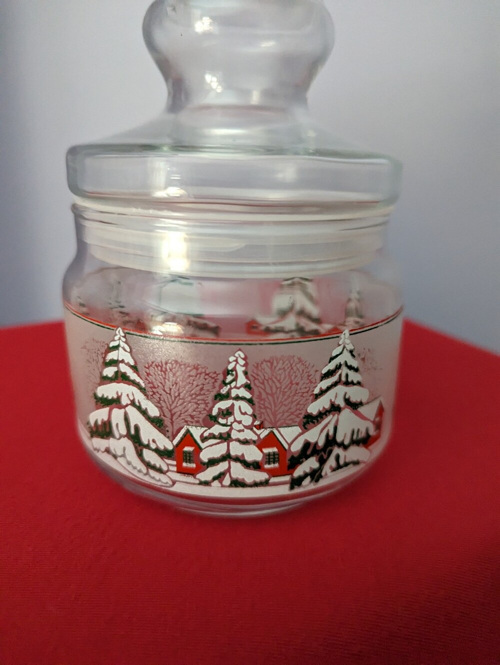 Storage With Snow Scene - Picture 2 of 2